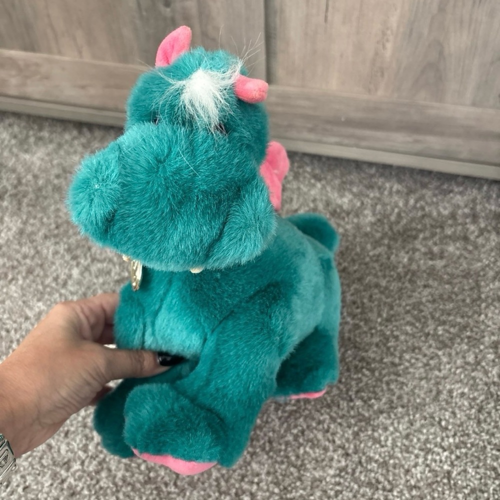 Gund dragon